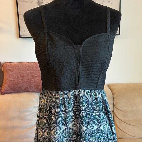 Forever 21 Dress - Picture 3 of 10